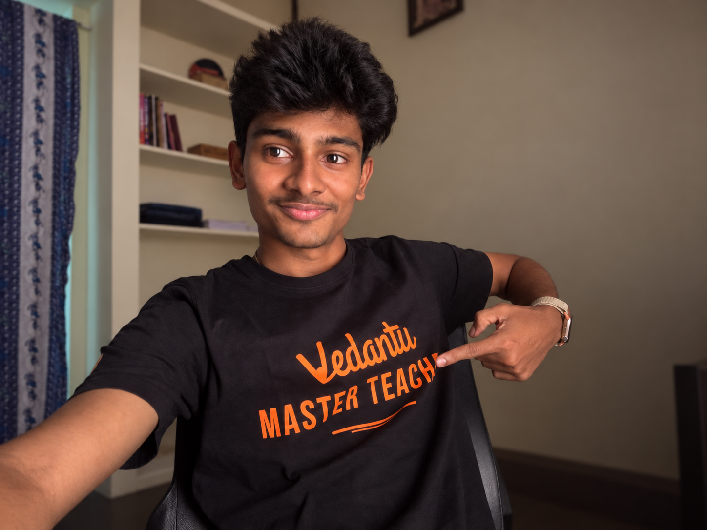 Chandan Mettu smiling in a Vedantu Master Teacher T-shirt